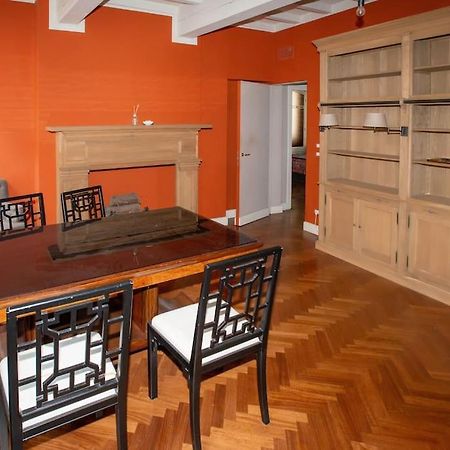 Appartement Charme And Relax In Downtown Parme Extérieur photo