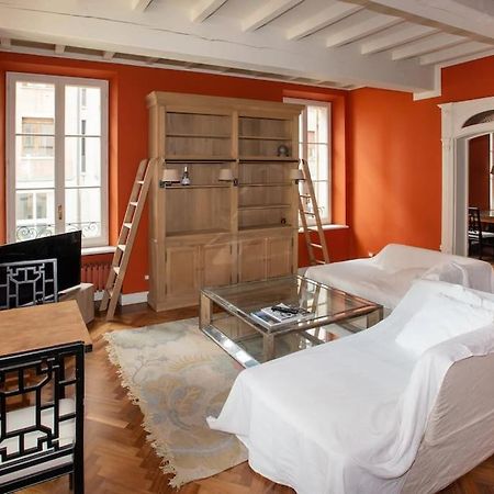Appartement Charme And Relax In Downtown Parme Extérieur photo