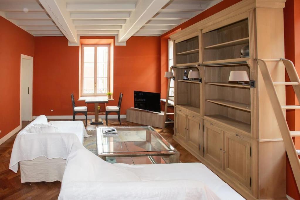 Appartement Charme And Relax In Downtown Parme Extérieur photo